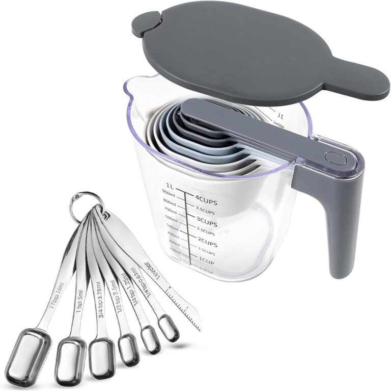 Measuring Cups & Spoons