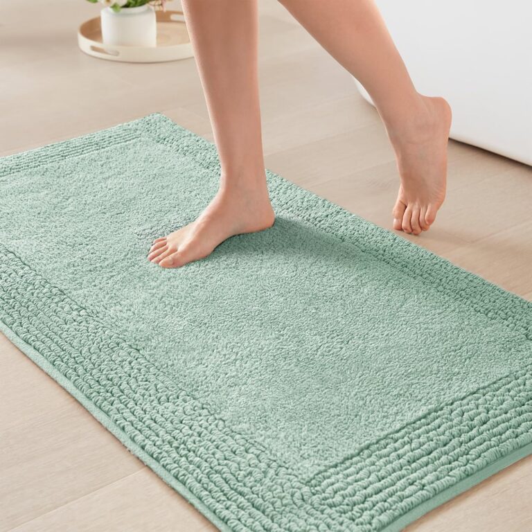 Madison Park Splendor Reversible 100% Cotton Bath Rug, 17 x 24, Green | Tufted Bathroom Mat, 3000 GSM, Hotel Quality, Luxurious Plush, Medium Pile, Absorbent, Quick Dry, OEKO-TEX, Shower Room Décor